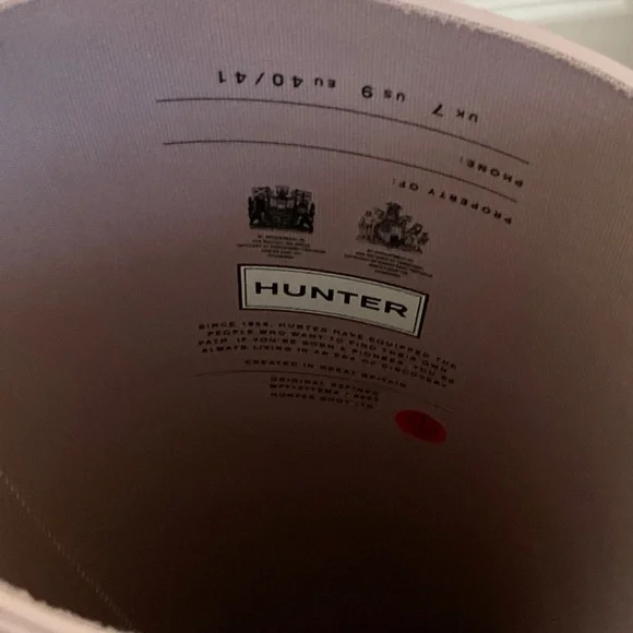 Hunter Women's Blush Rain Boots - Picture 2 of 5